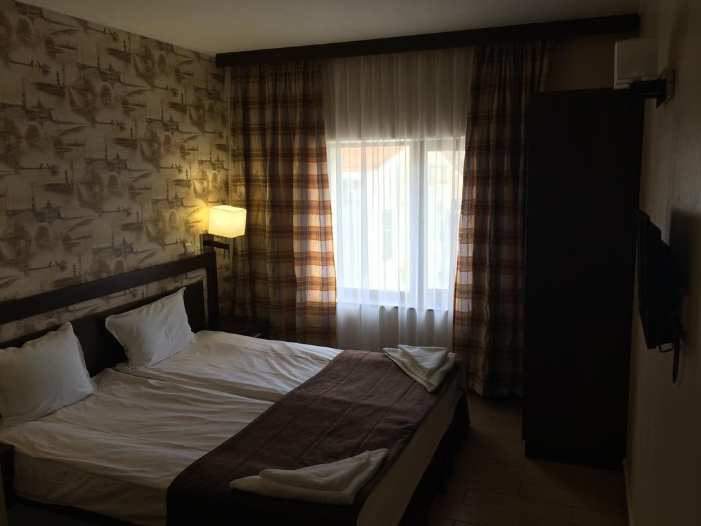 Art Hotel Varna Eksteriør bilde
